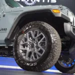 Jeep Wrangler Rubicon 4 cửa hay 2 cửa: nên chọn bản nào?